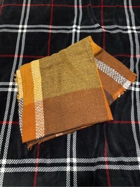 Woven Colorblock Blanket Scarf in Mustard, Rust, and Brown